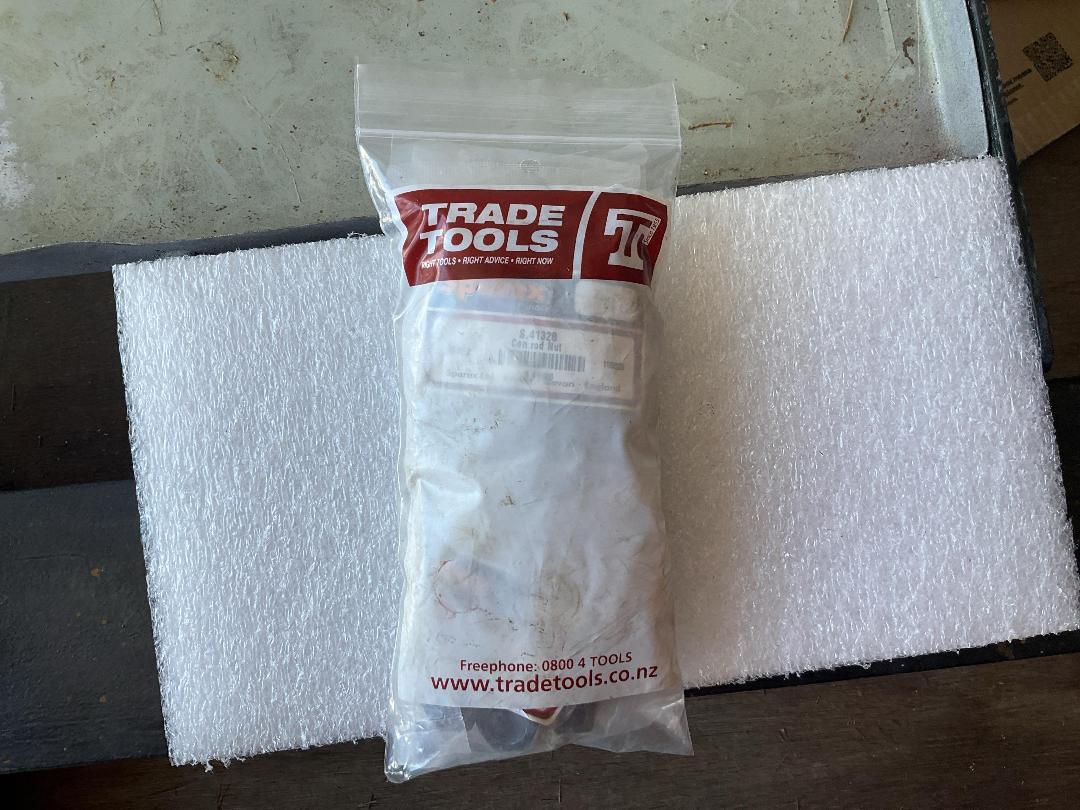 Photo '4' of Sparex Con Rod Nuts