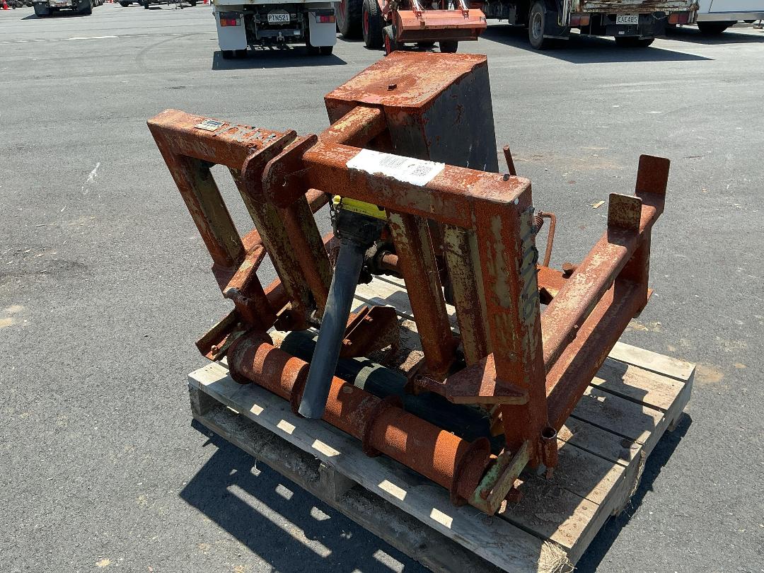 Photo '3' of Duncan Single row seeding planter