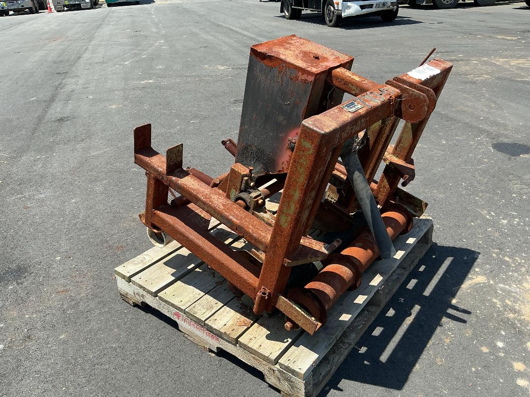 Photo '5' of Duncan Single row seeding planter