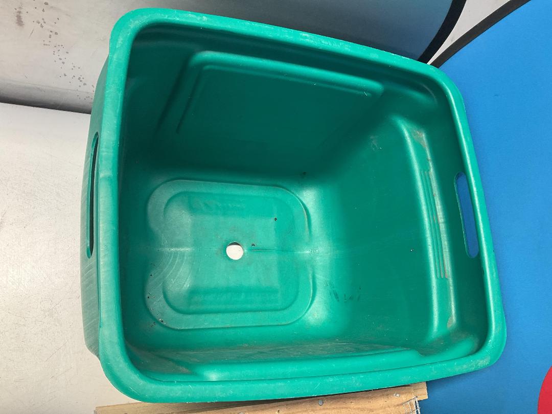 Photo '2' of 2x Pest Traps or Similar and 1x Recycling Bin