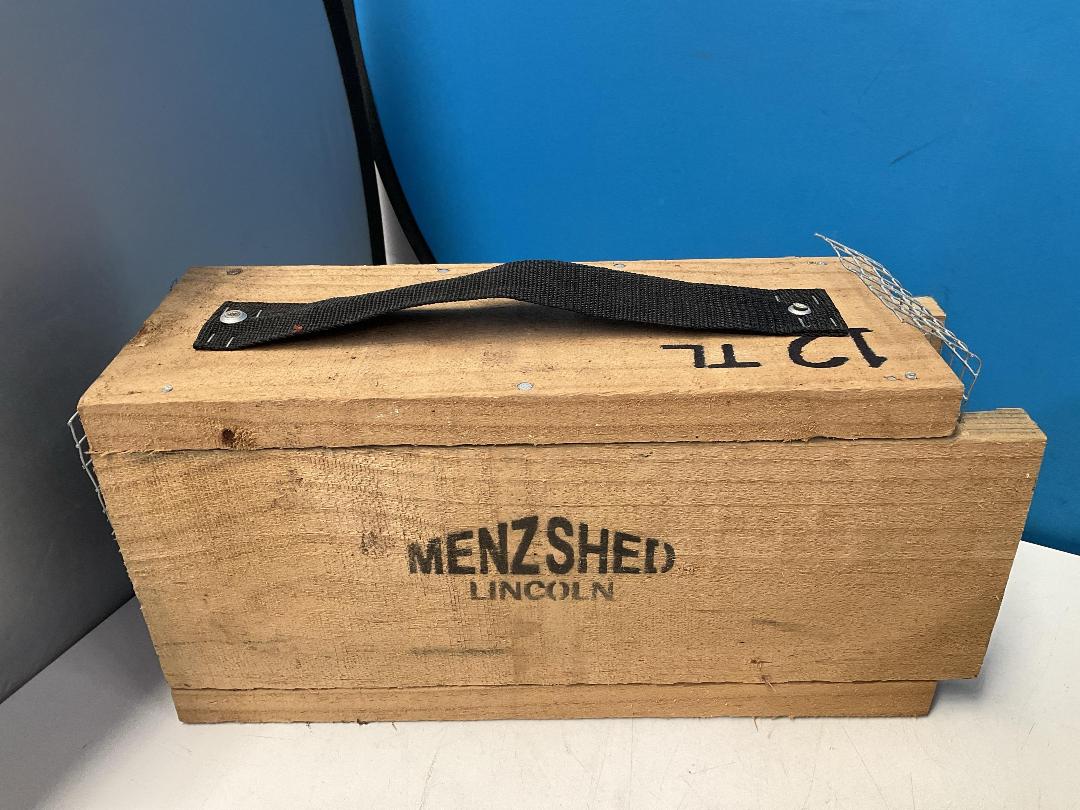 Photo '10' of 2x Pest Traps or Similar and 1x Recycling Bin