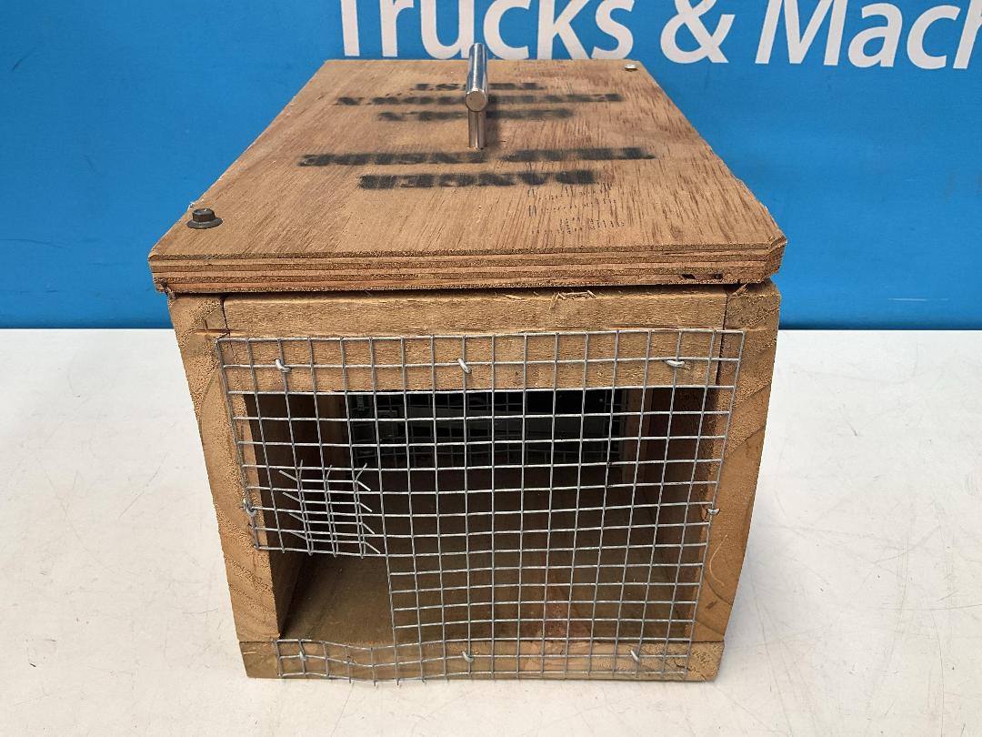 Photo '16' of 2x Pest Traps or Similar and 1x Recycling Bin