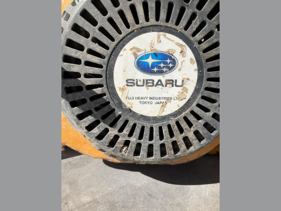 Photo '8' of VR Portable gas powered water pump