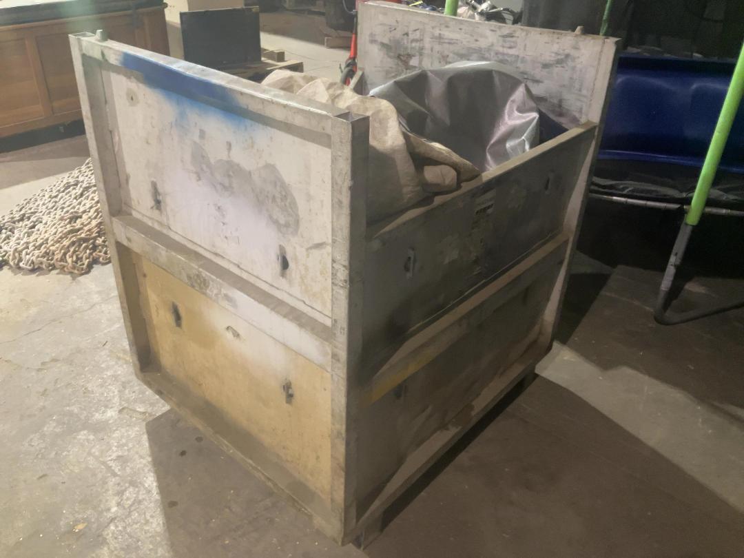 Photo '5' of Steel Storage box