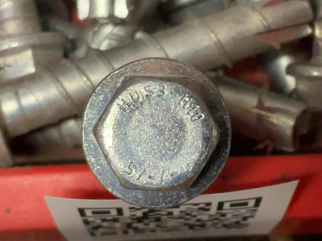 Photo '5' of 30 x Concrete Anchor Screws