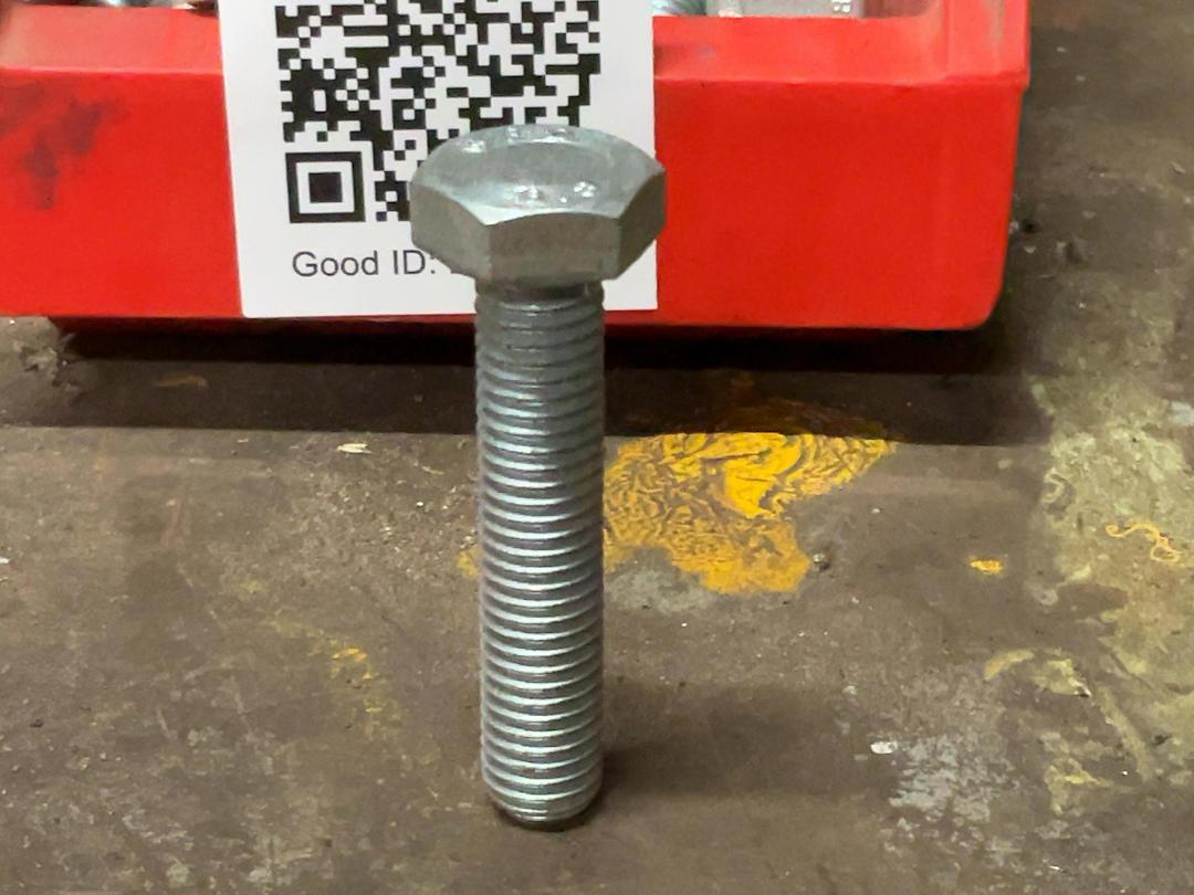 Photo '4' of Container GFD 8.8 Bolts