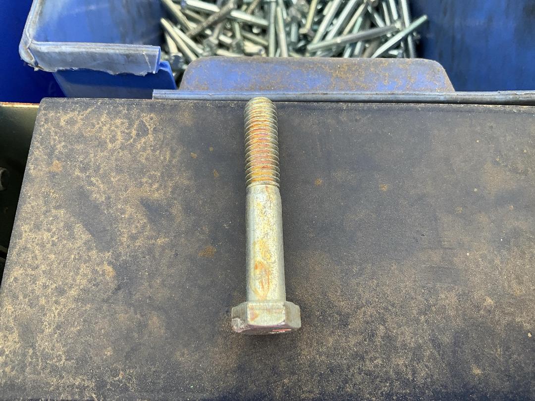 Photo '2' of Hex head screw with shank Photo '2' of Hex head screw with shank