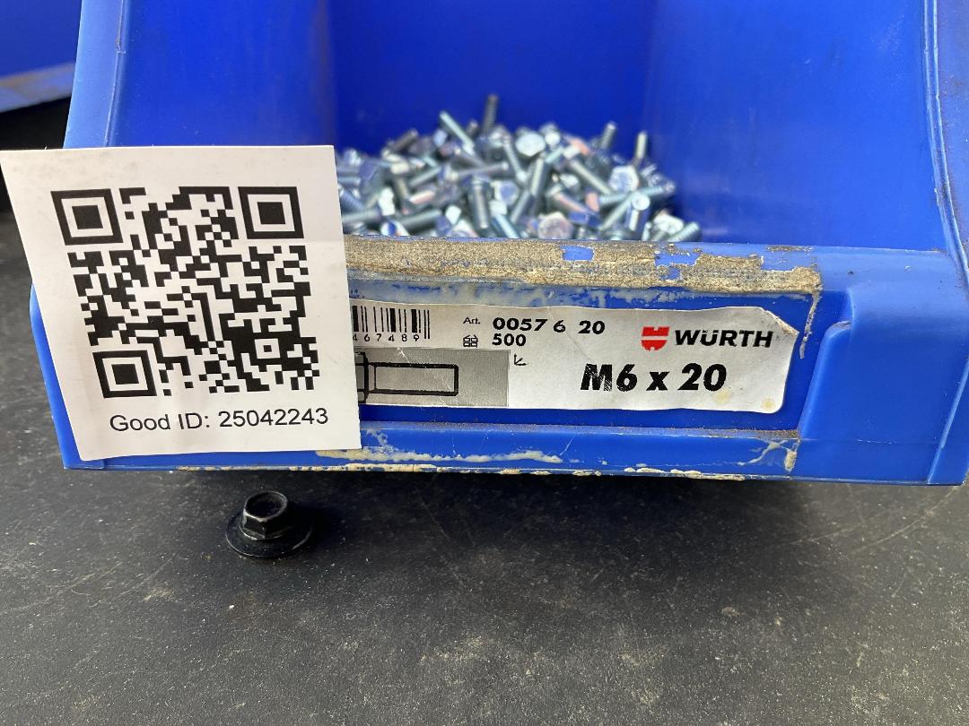 Photo '3' of Wurth Hexagon Head Screw M6x20 Photo '3' of Wurth Hexagon Head Screw M6x20