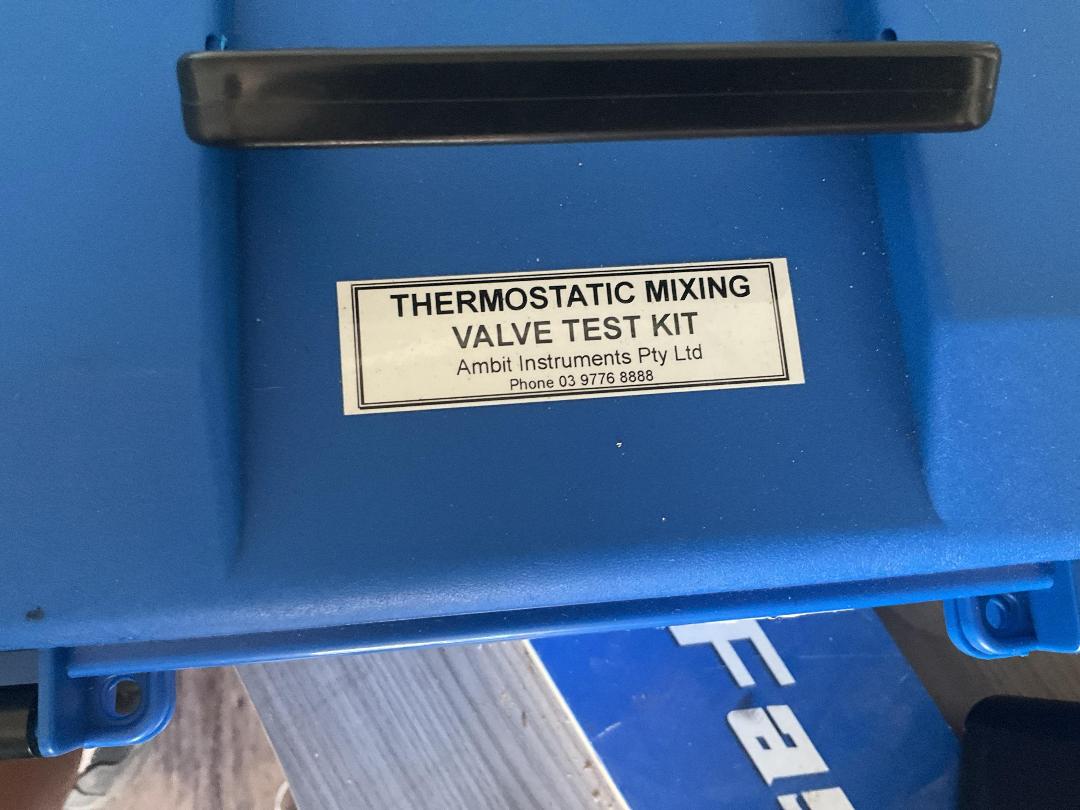 Photo '3' of Valve Testing Kit