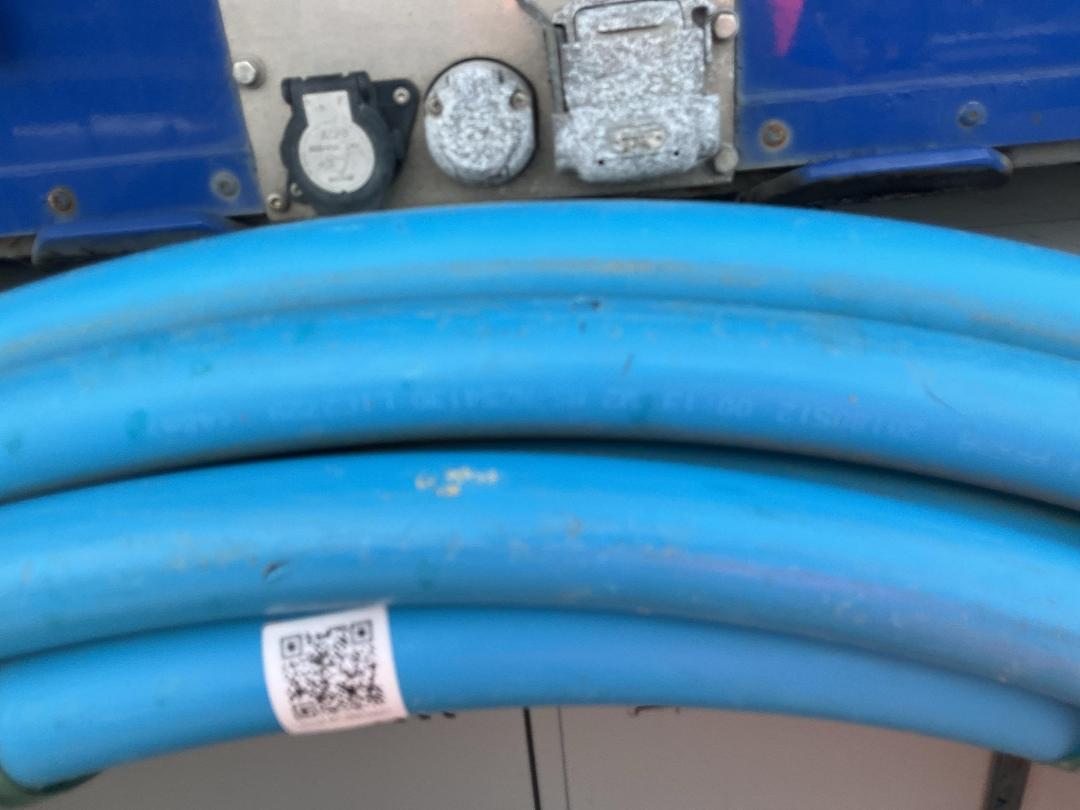 Photo '4' of Blue Plastic Tubing Photo '4' of Blue Plastic Tubing