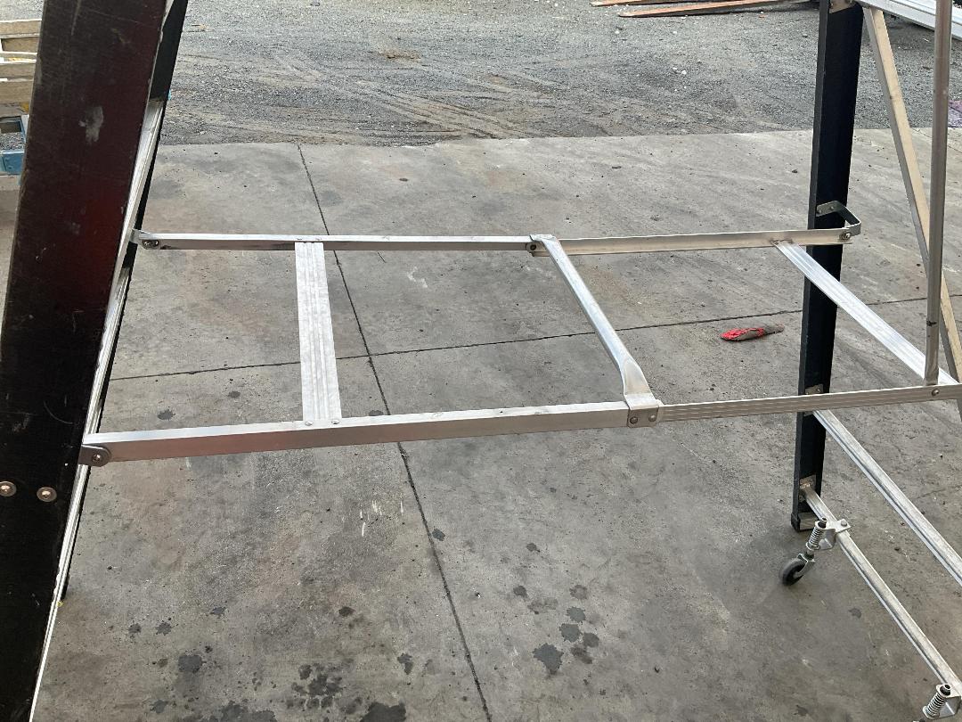 Photo '4' of 7 Step Ladder with Platform Photo '4' of 7 Step Ladder with Platform