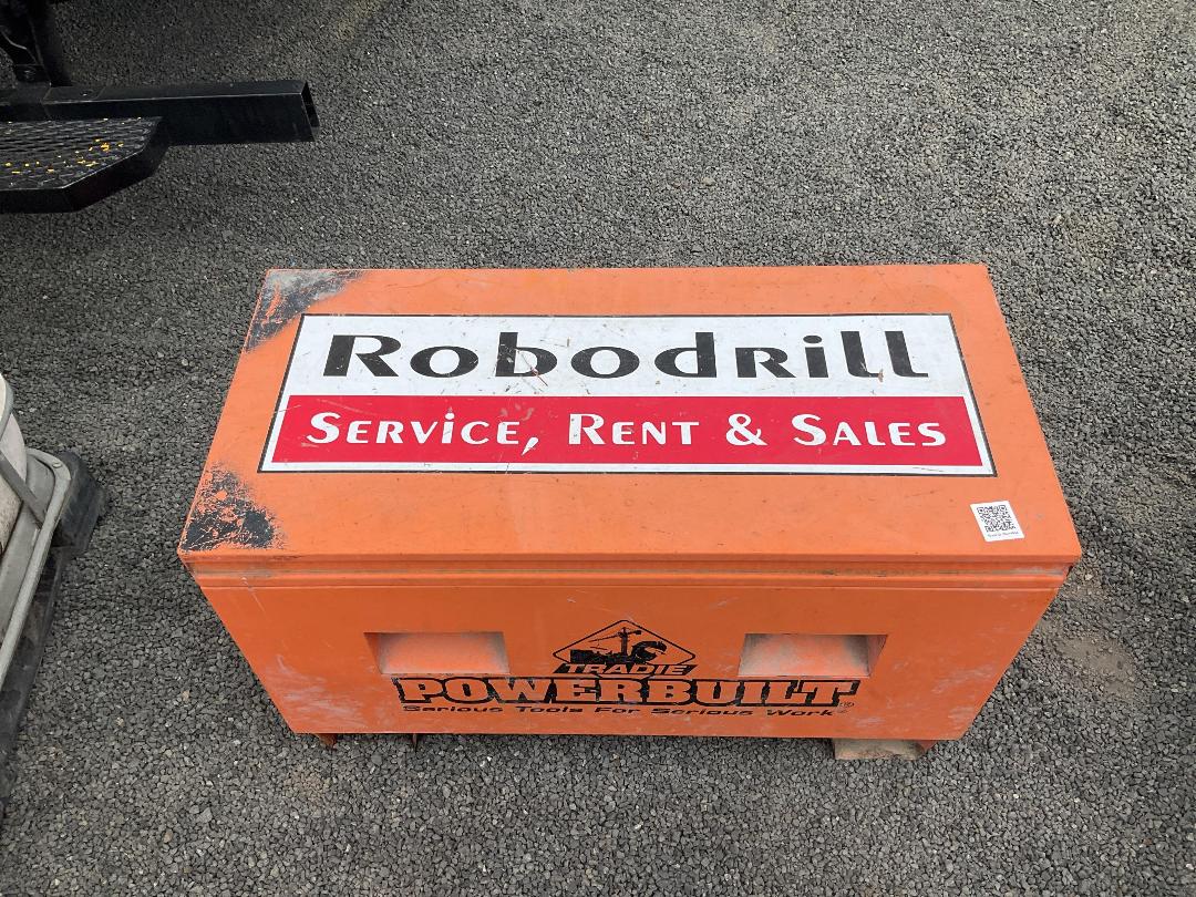 Photo '3' of Tool Box