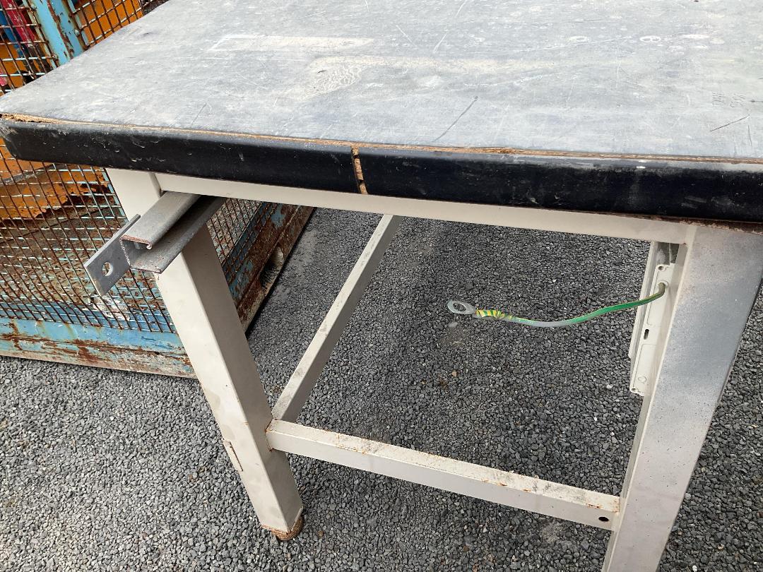 Photo '3' of Work Bench Table