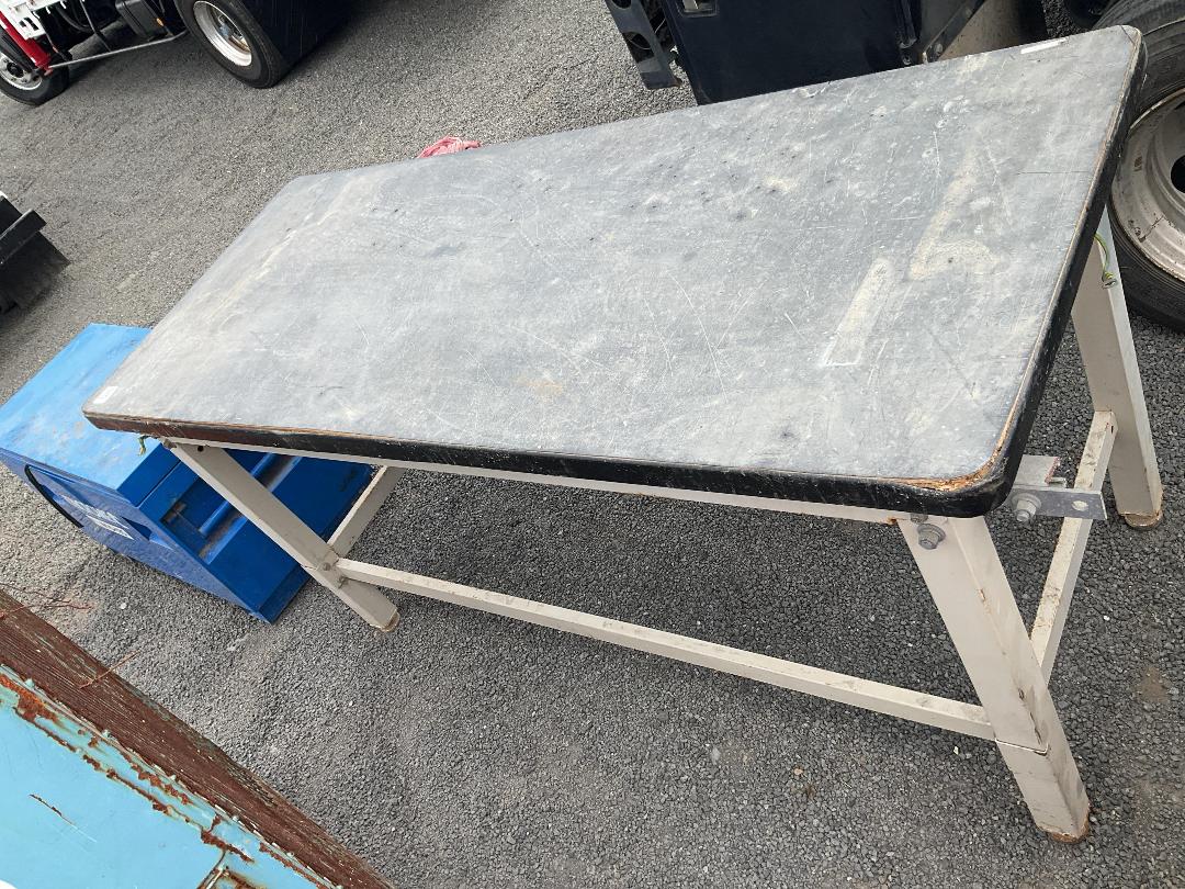 Photo '4' of Work Bench Table