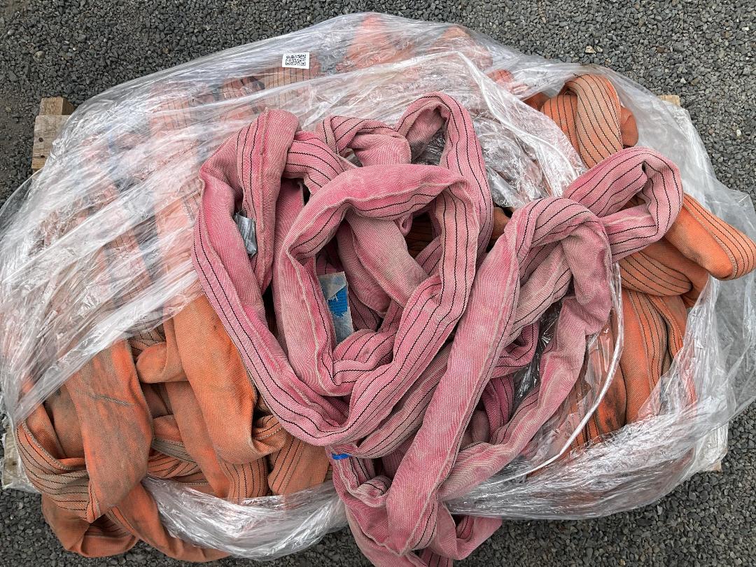 Photo '5' of Pallet of Strops