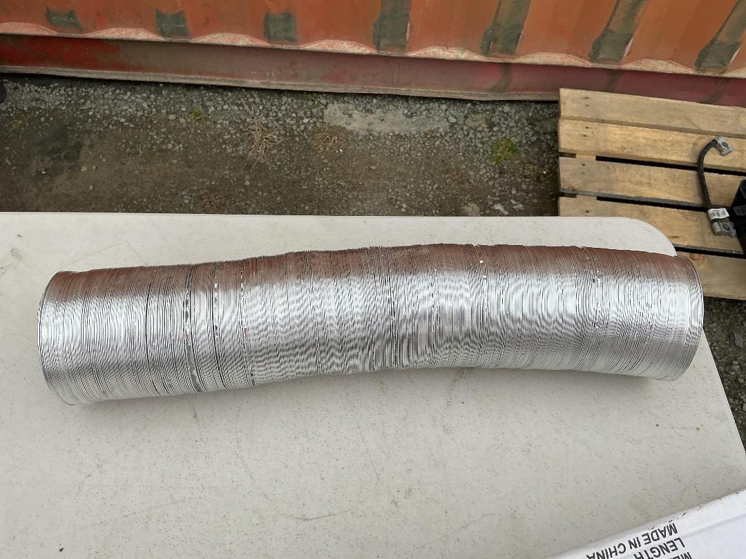 Photo '3' of 5x Black Inside Foil Ducting (104mmX10m)