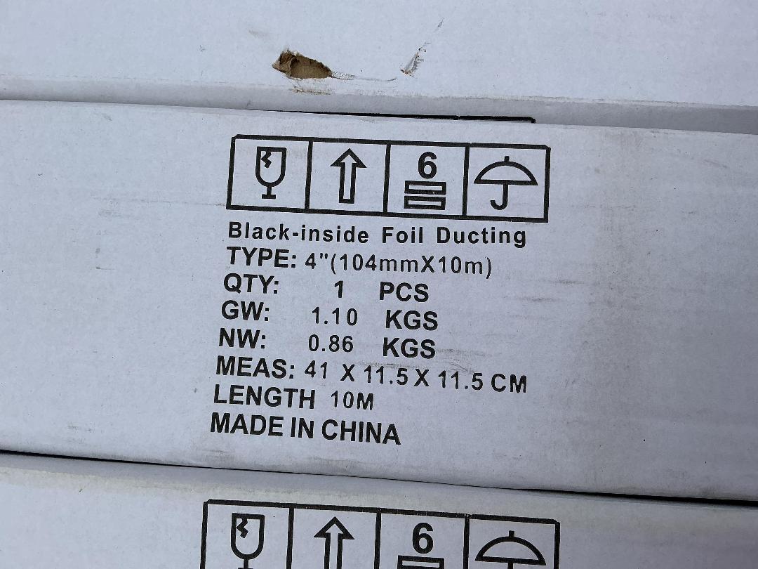 Photo '2' of 5x Black Inside Foil Ducting (104mmX10m)