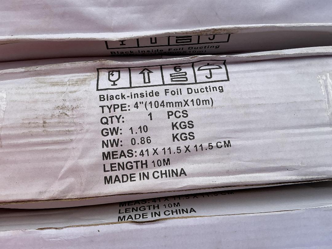 Photo '2' of 5x Black Inside Foil Ducting (104mmX10m)