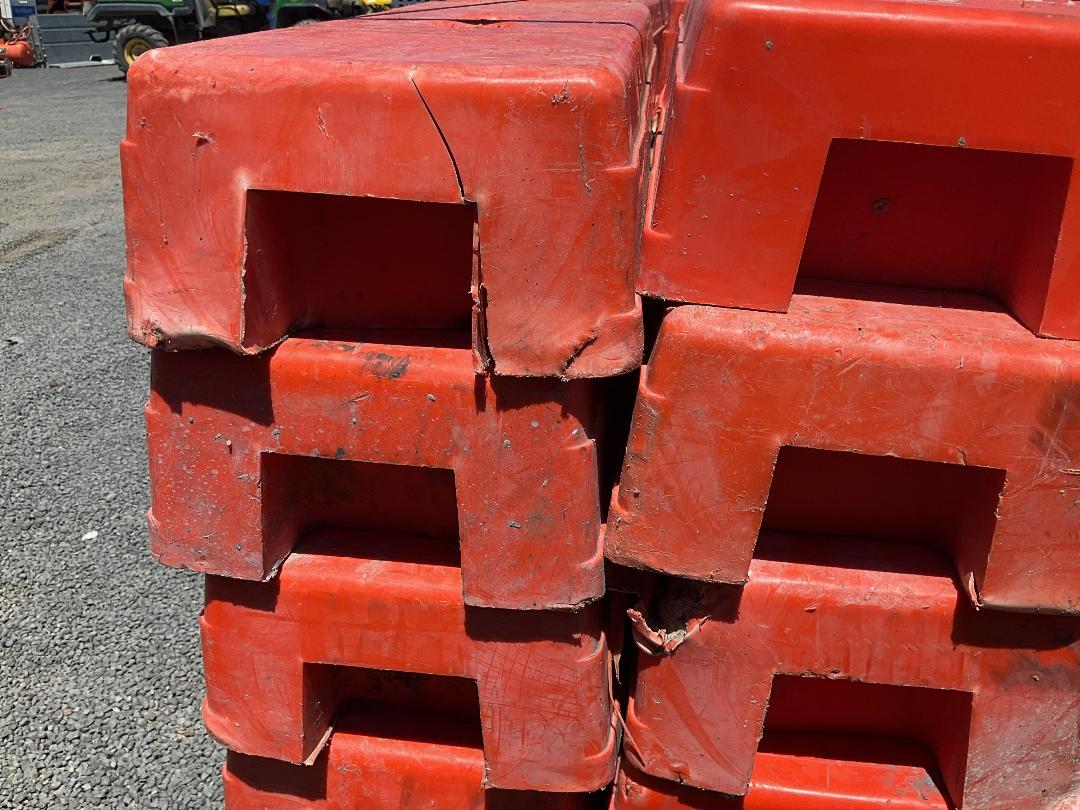 Photo '7' of Pallet of Temporary Fence Bases