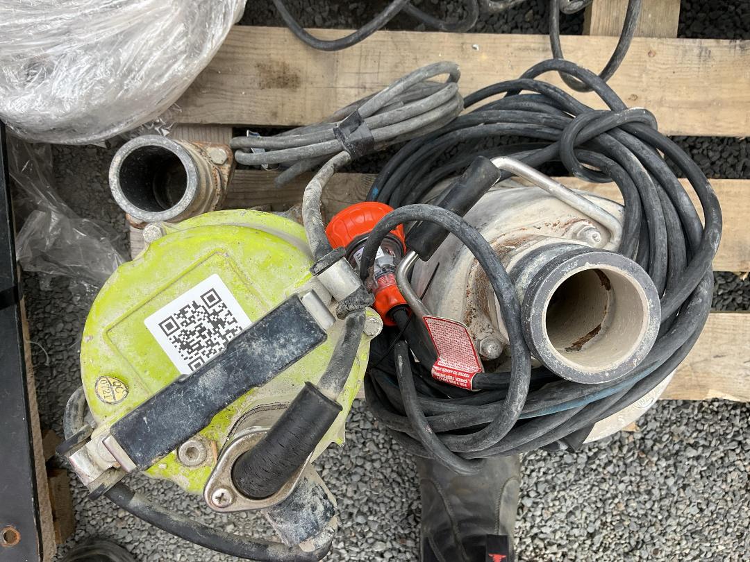 Photo '3' of Submersible Pumps Photo '3' of Submersible Pumps