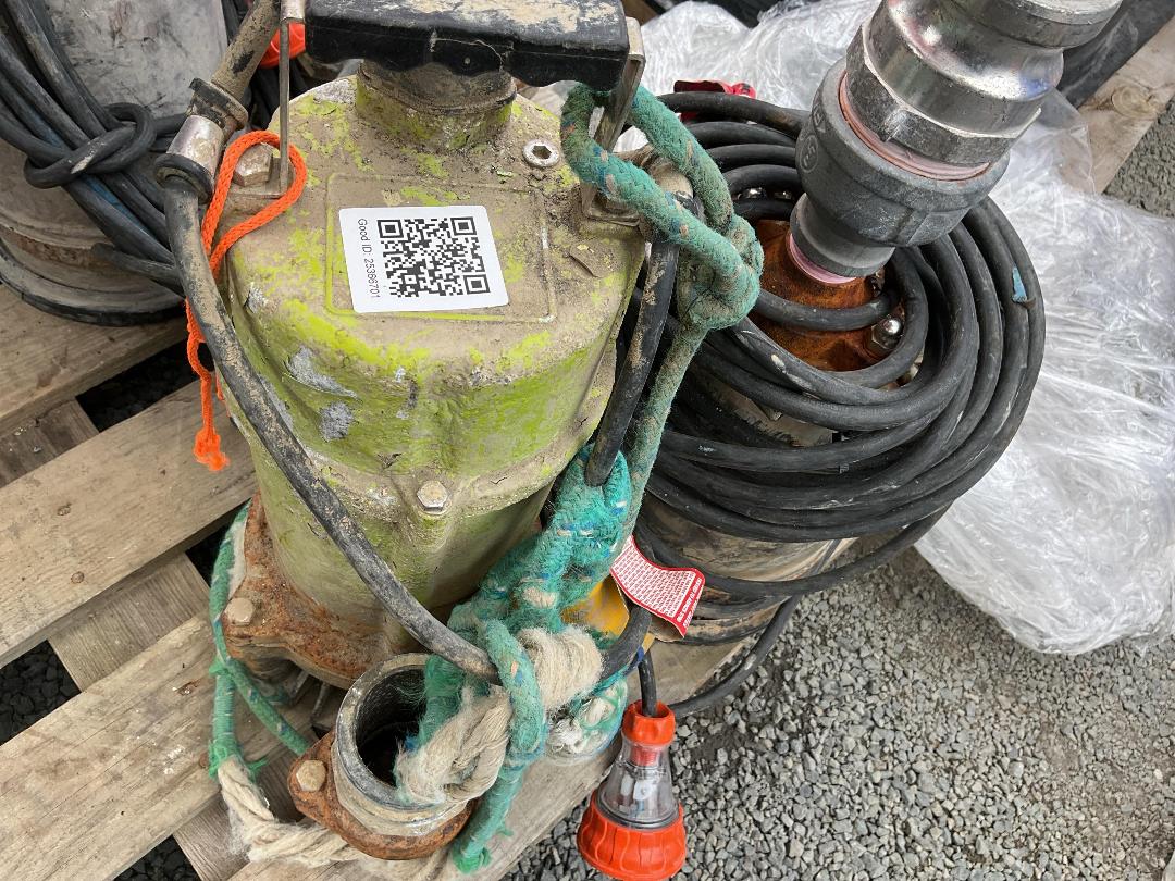 Photo '3' of Submersible Pumps Photo '3' of Submersible Pumps