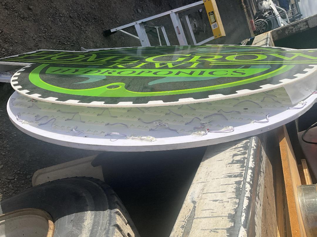 Photo '5' of LED sign