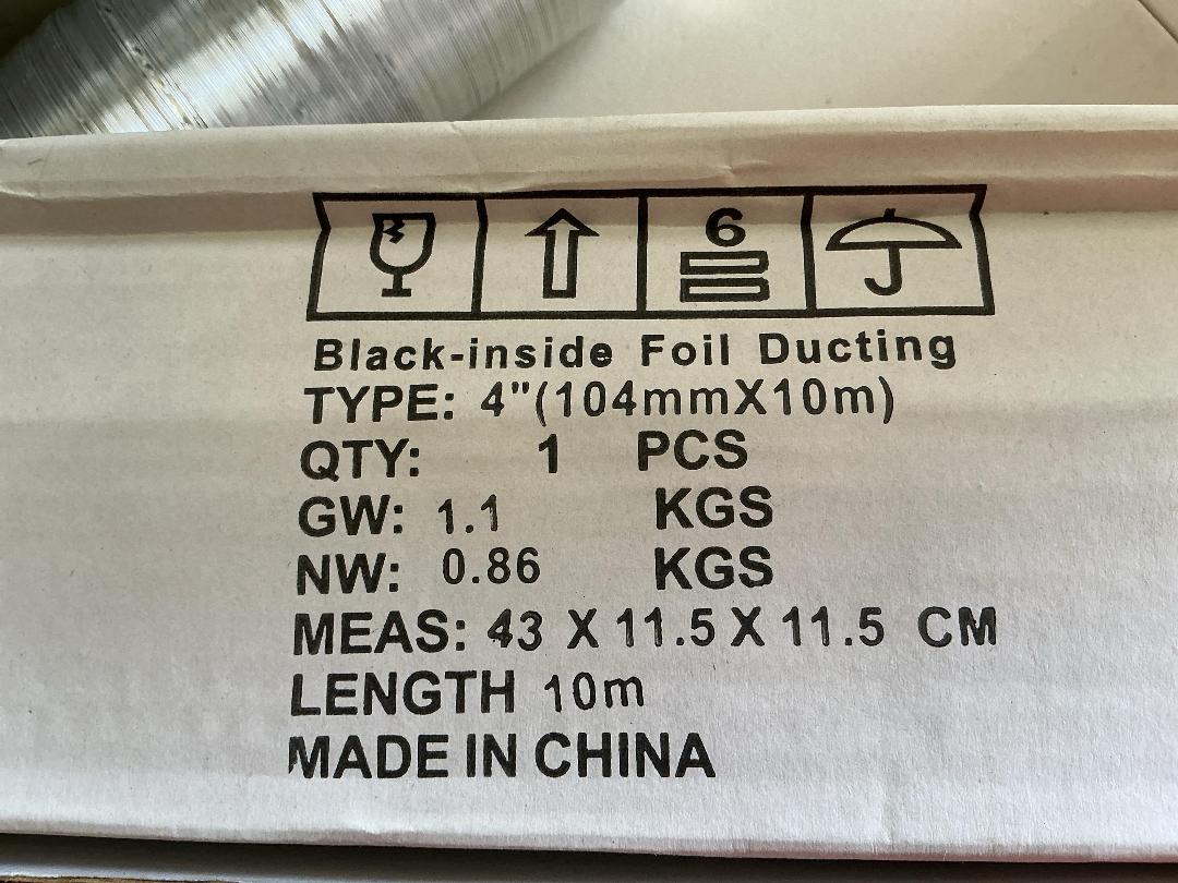 Photo '2' of 4x Black Inside Foil Ducting (10m) Photo '2' of 4x Black Inside Foil Ducting (10m)