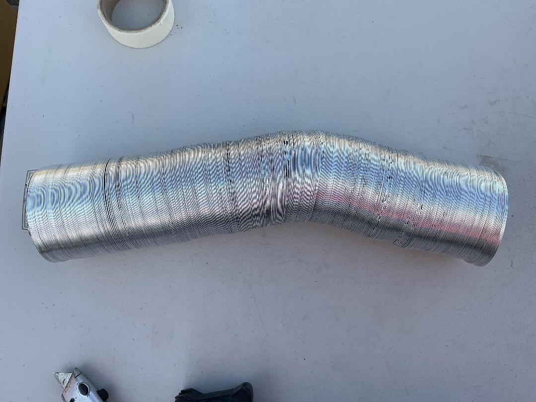 Photo '4' of 4x Black Inside Foil Ducting (104mmX10m) Photo '4' of 4x Black Inside Foil Ducting (104mmX10m)