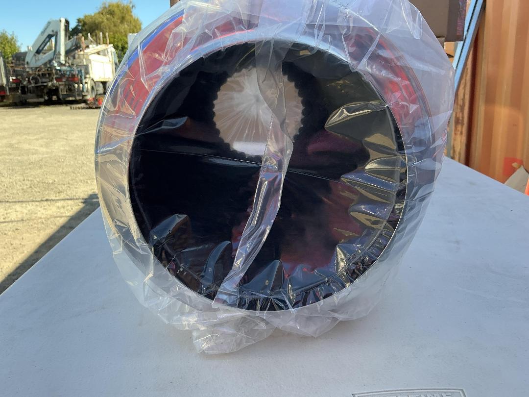 Photo '3' of 4x Inline Duct Silencers Photo '3' of 4x Inline Duct Silencers