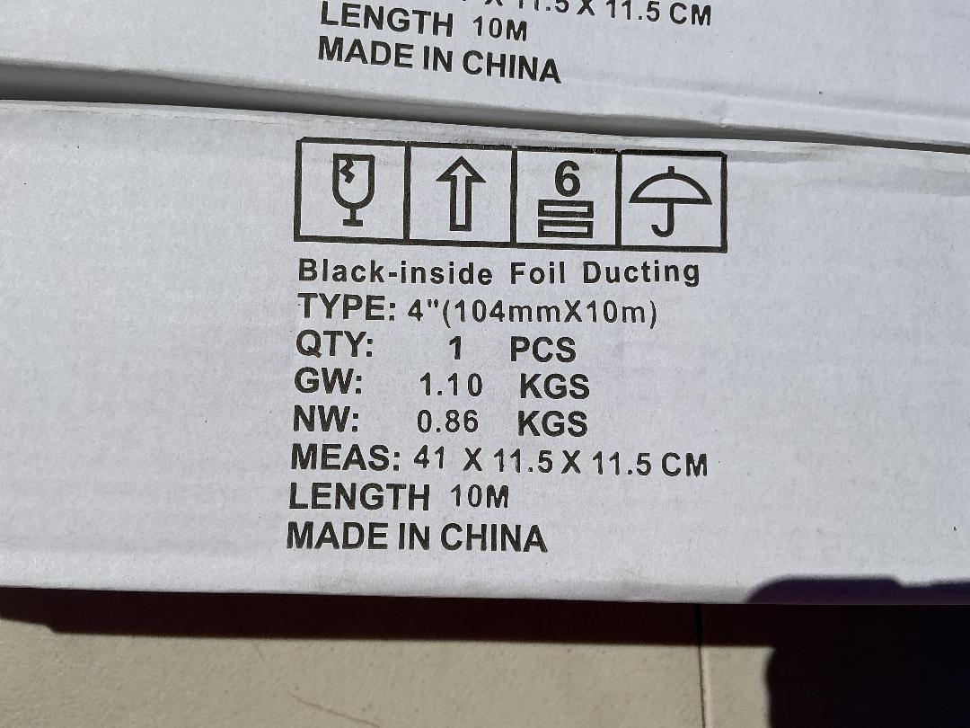 Photo '4' of 5x Black Inside Foil Ducting (104mmX10m) Photo '4' of 5x Black Inside Foil Ducting (104mmX10m)