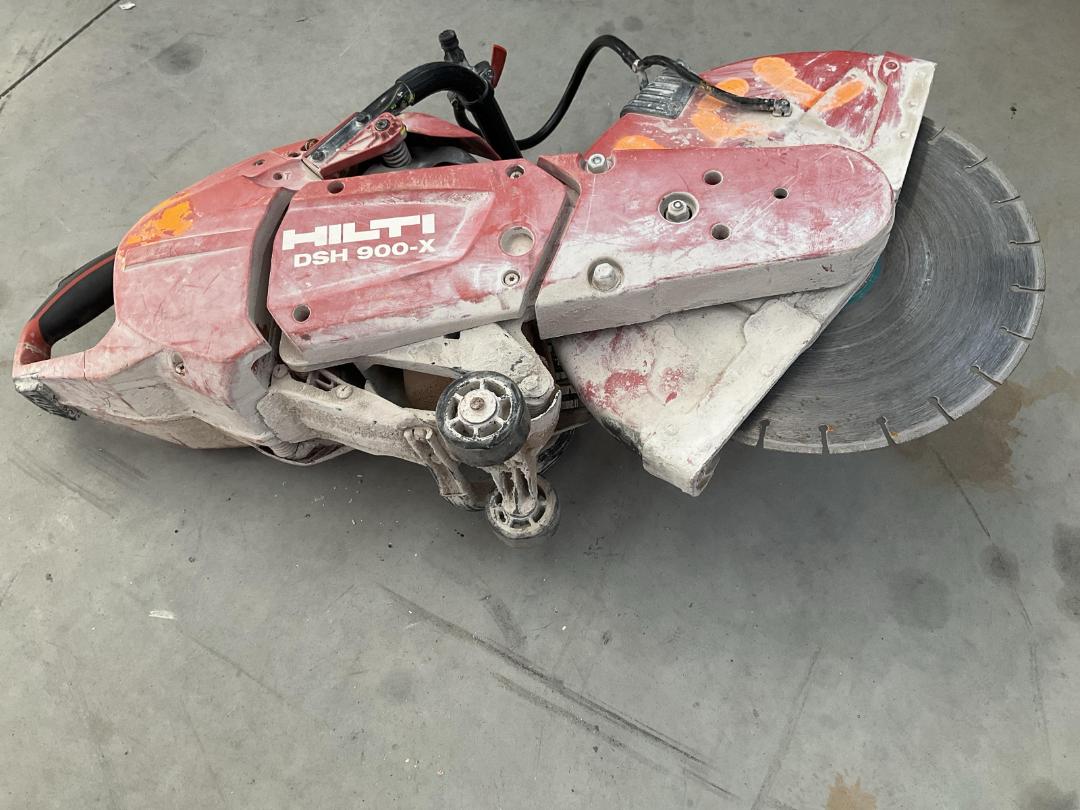 Photo '12' of Hilti DSH 900-X Concrete Saw
