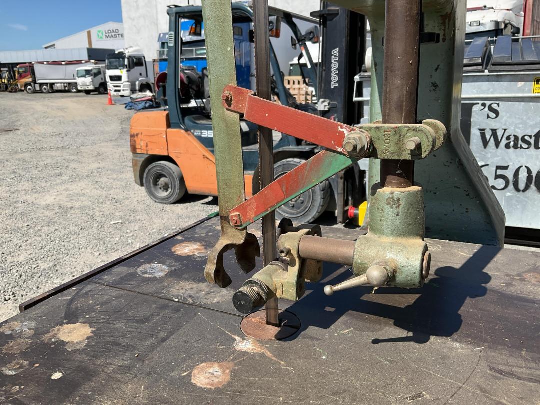 Photo '5' of Wadkin Bursgreen Band Saw Photo '5' of Wadkin Bursgreen Band Saw