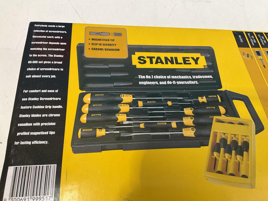 Photo '8' of Stanley Cushion Grip Screwdrivers