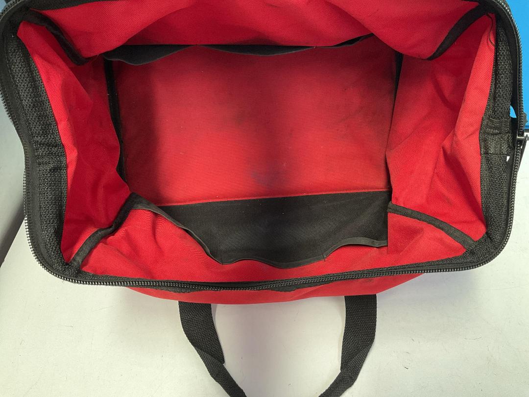 Photo '8' of Milwaukee Tool Bag