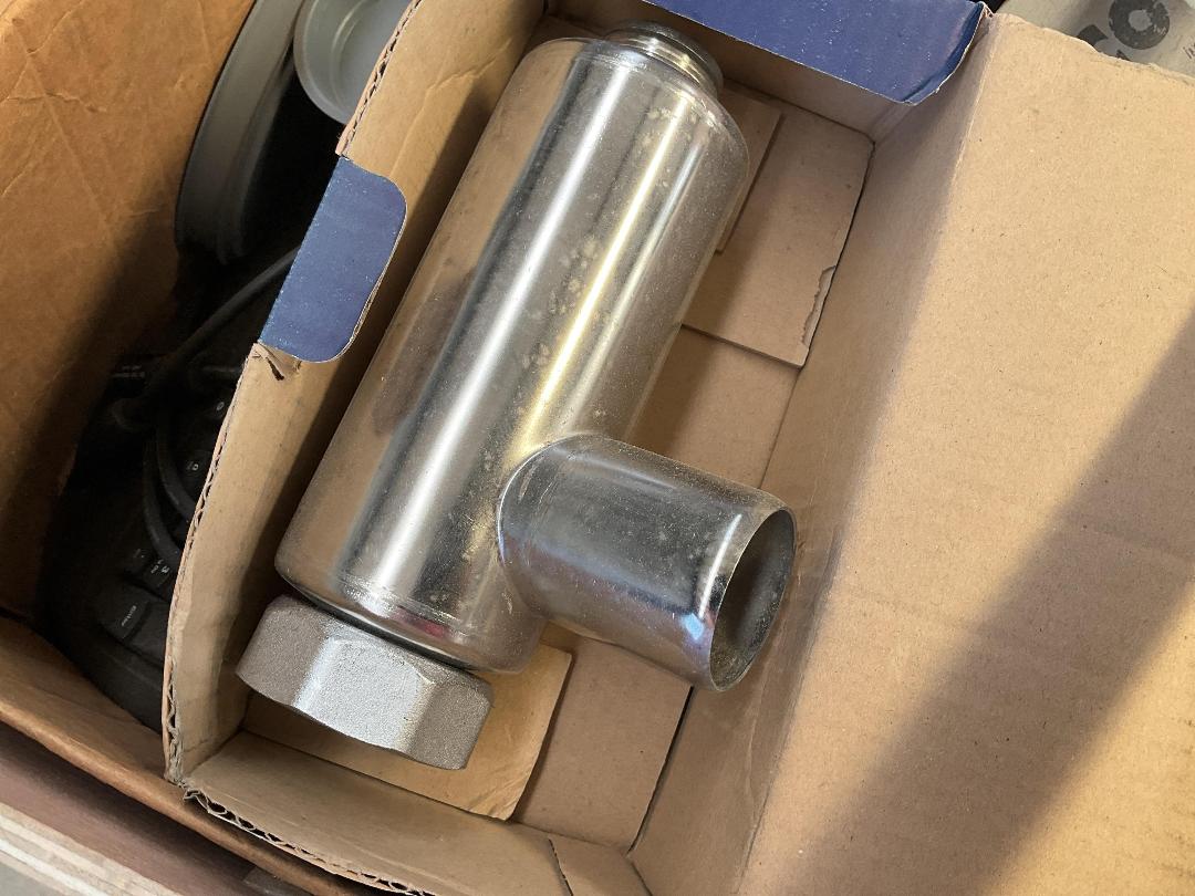 Photo '9' of Crate of Miscellaneous Items - Building Items, Tools, Dollys Etc