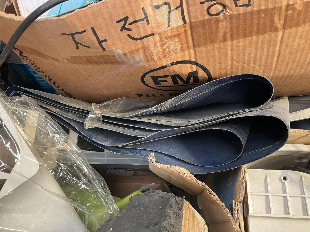 Photo '18' of Crate of Miscellaneous Items - Building Items, Tools, Dollys Etc