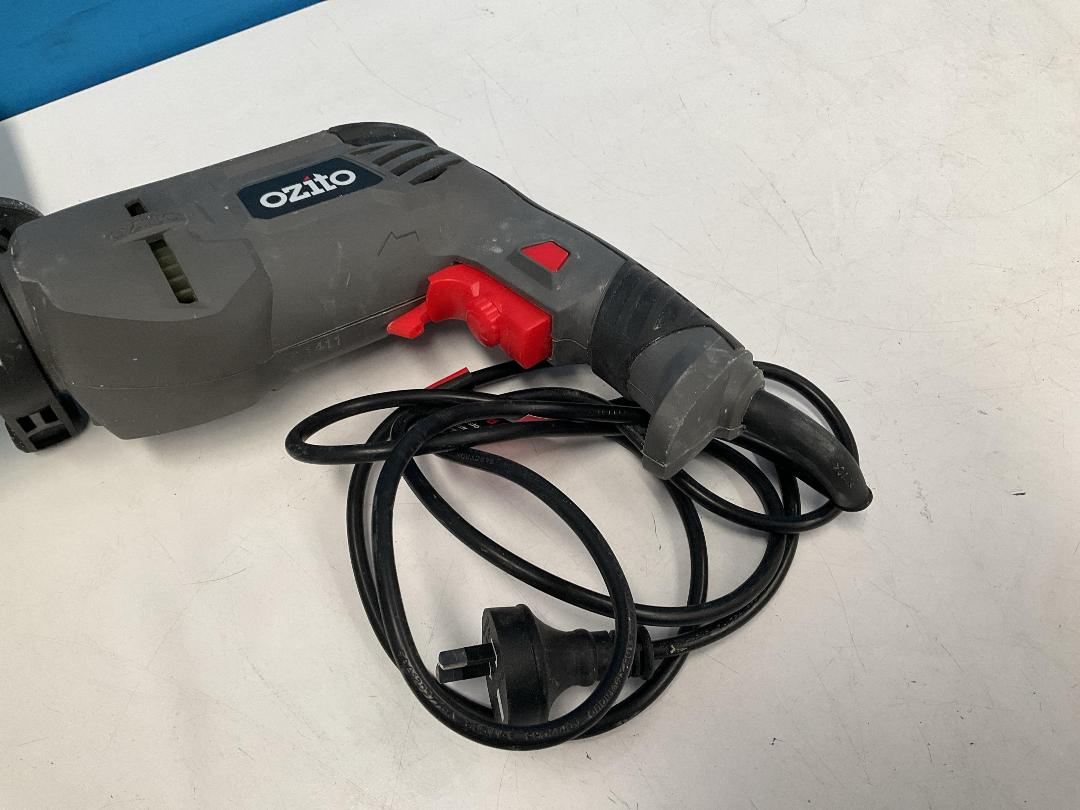 Photo '6' of Ozito Hammer Drill - Model HDR-3000