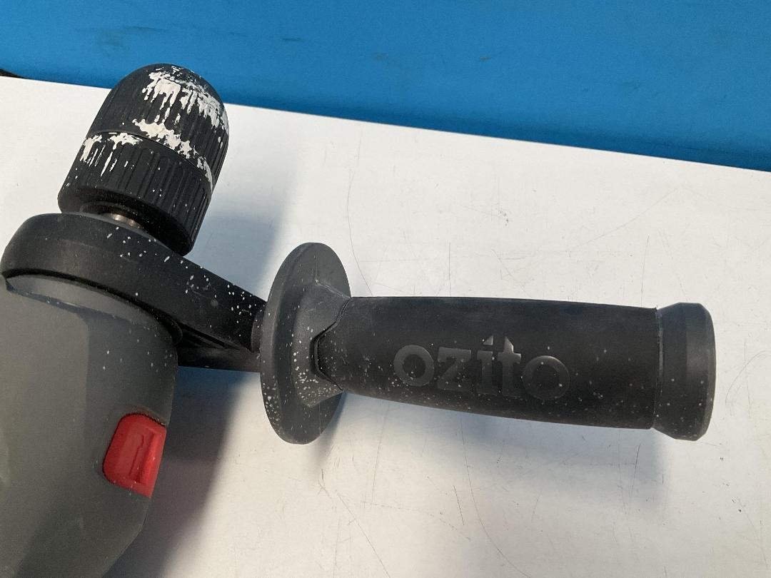 Photo '9' of Ozito Hammer Drill - Model HDR-3000