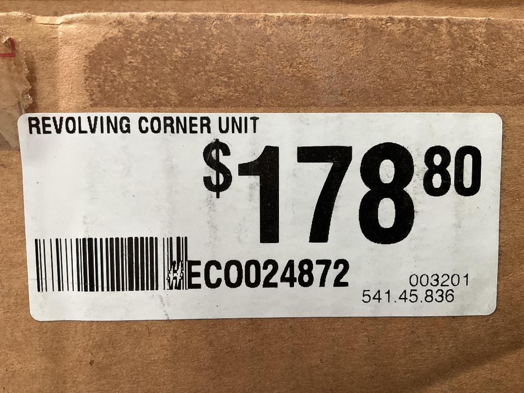 Photo '4' of Ninka - 3/4 Circle Carousel Revolving Corner Unit