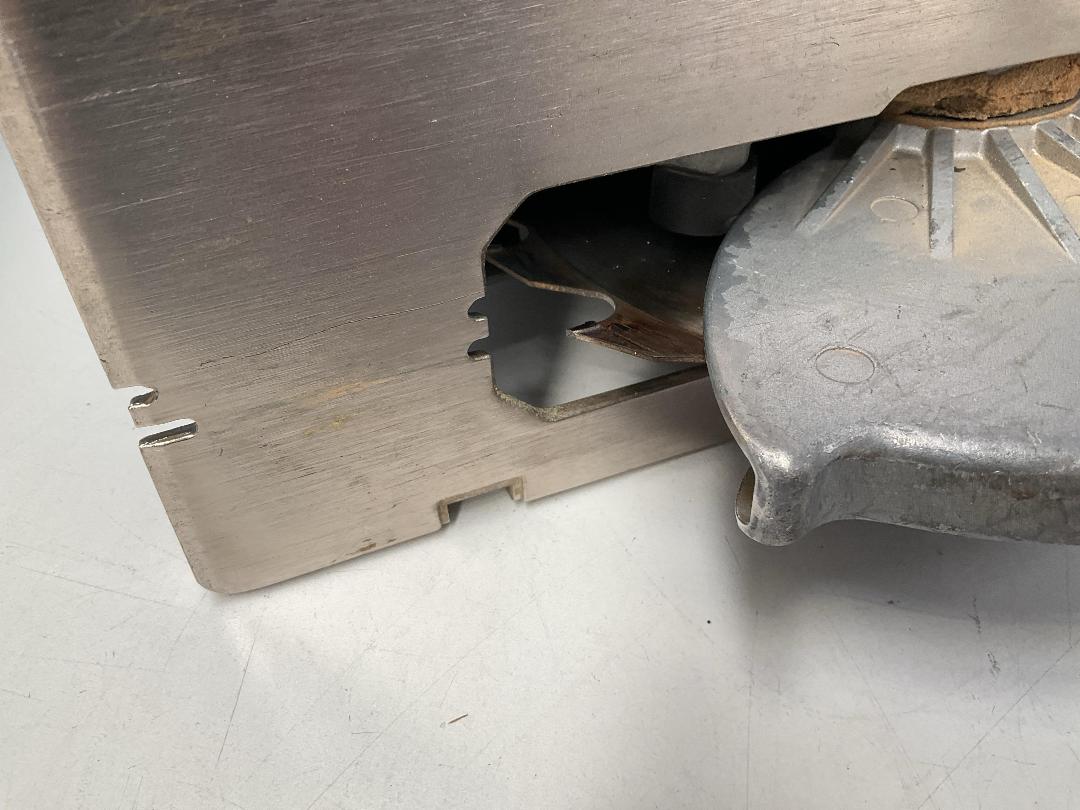 Photo '12' of Hitachi 210mm Circular Saw - C310013H