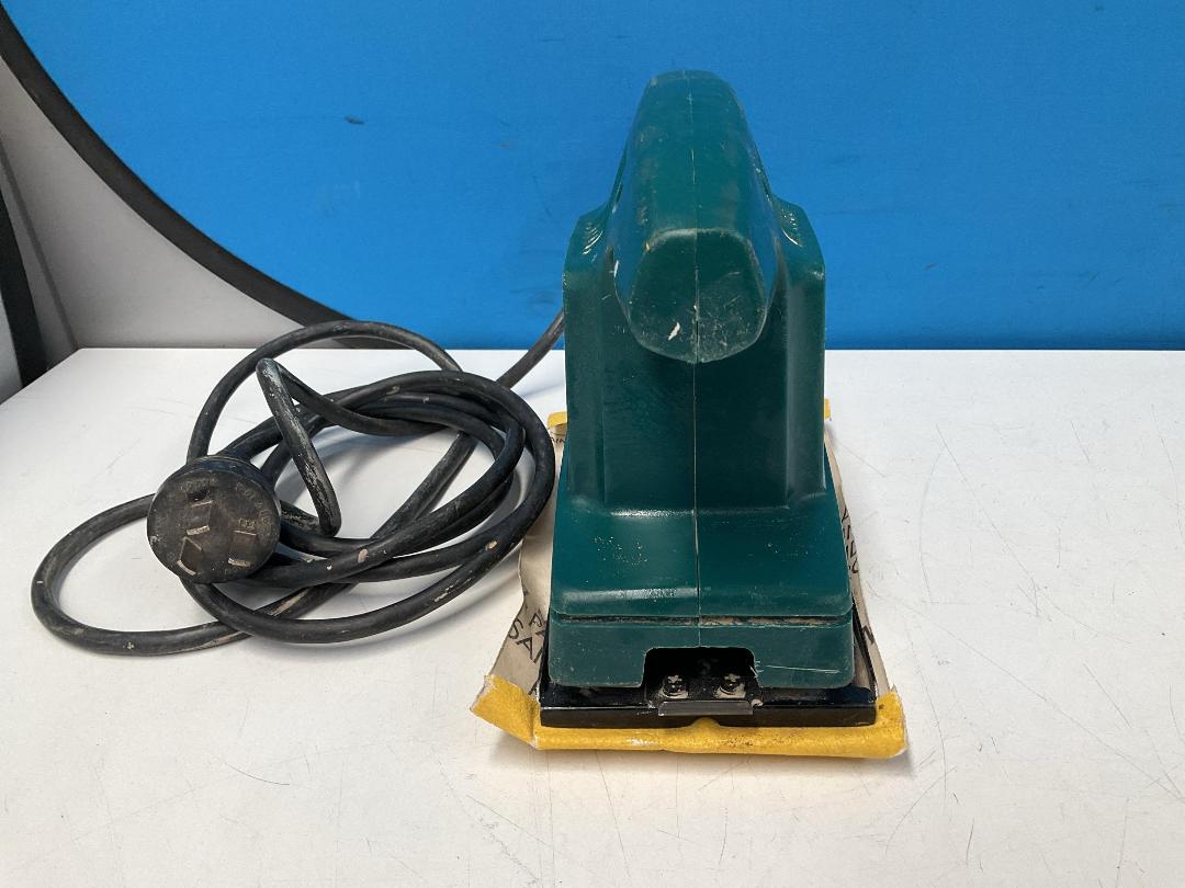 Photo '7' of Ryobi Sander - Model HS-35 Photo '7' of Ryobi Sander - Model HS-35