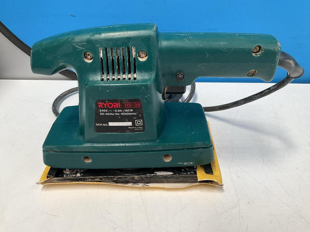 Photo '8' of Ryobi Sander - Model HS-35 Photo '8' of Ryobi Sander - Model HS-35