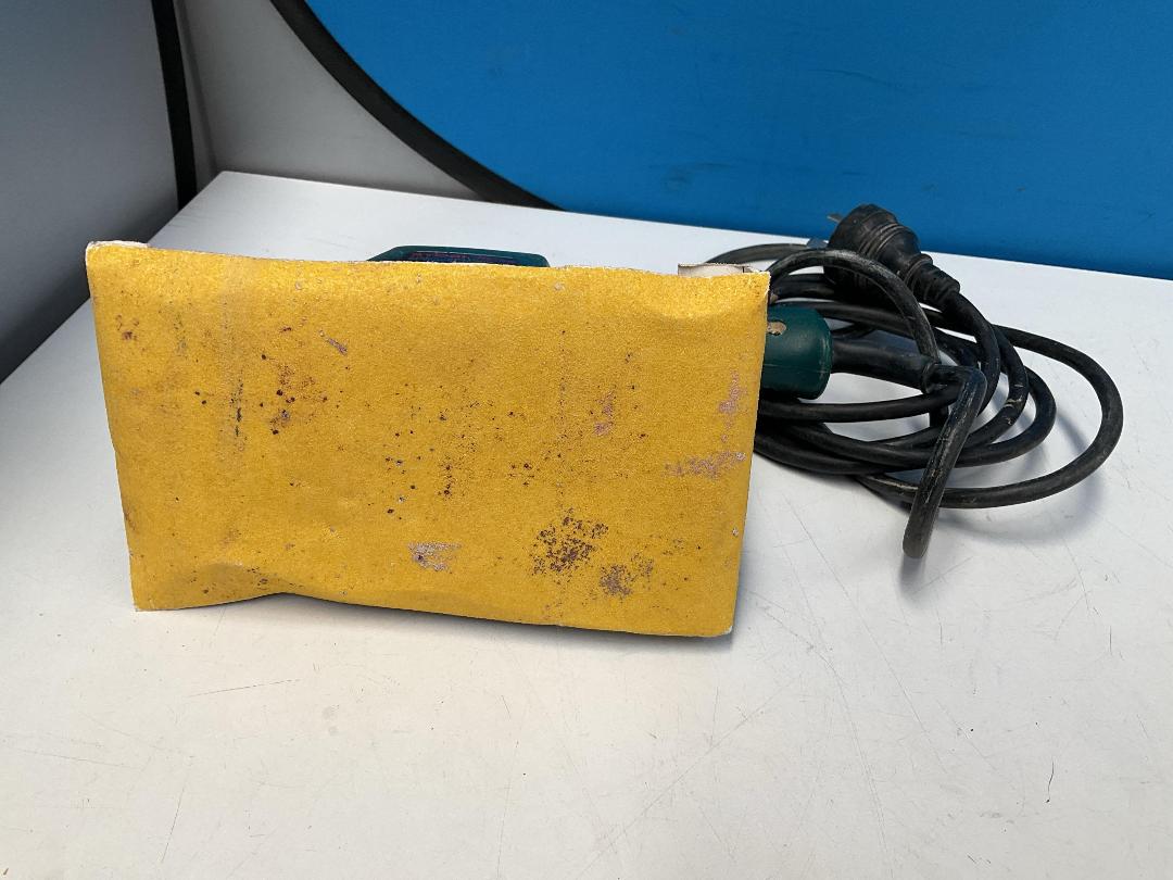 Photo '10' of Ryobi Sander - Model HS-35 Photo '10' of Ryobi Sander - Model HS-35