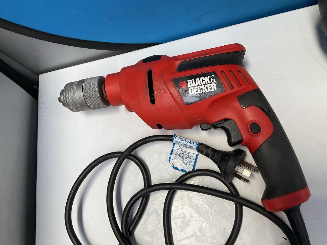 Photo '6' of Black and Decker Drill - Model KR55CRE-XE and Case