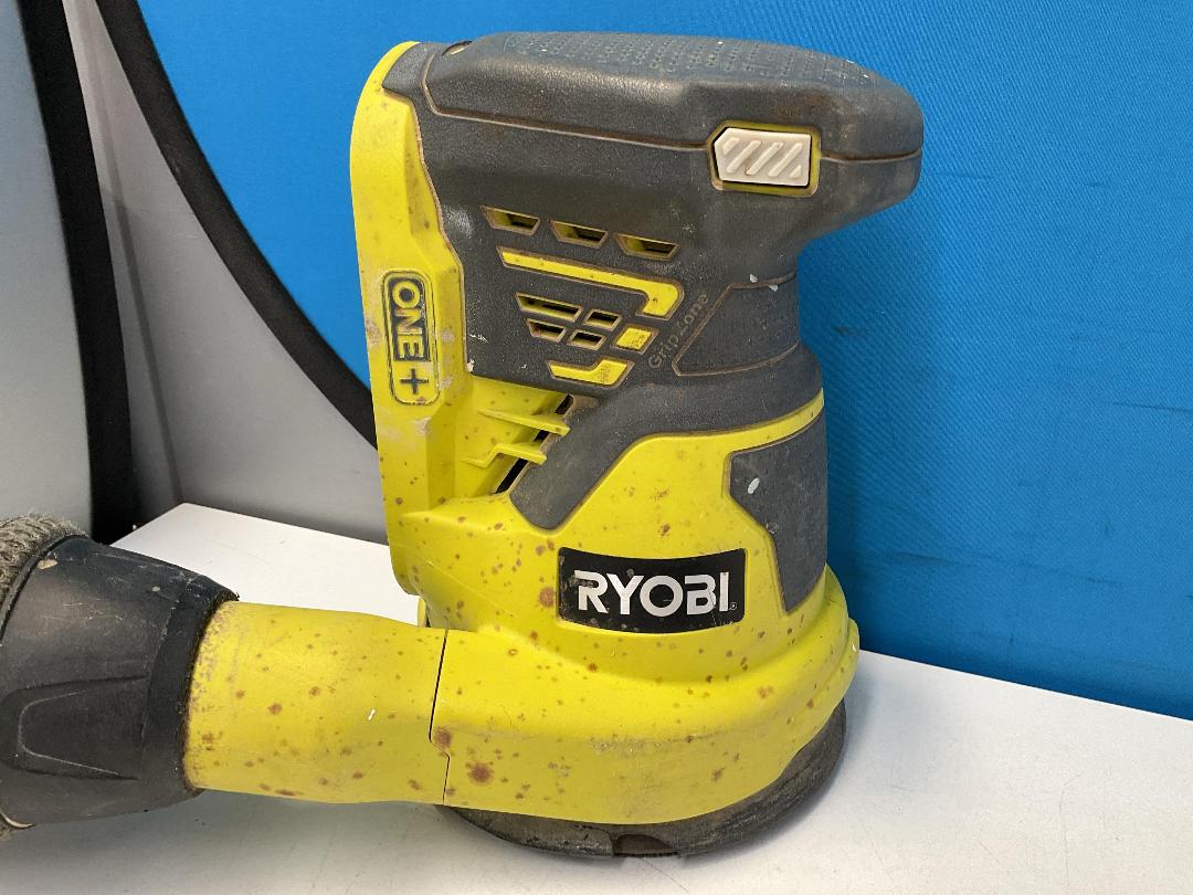 Photo '4' of Ryobi Orbital Sander - Model R18R0S - Skin Only