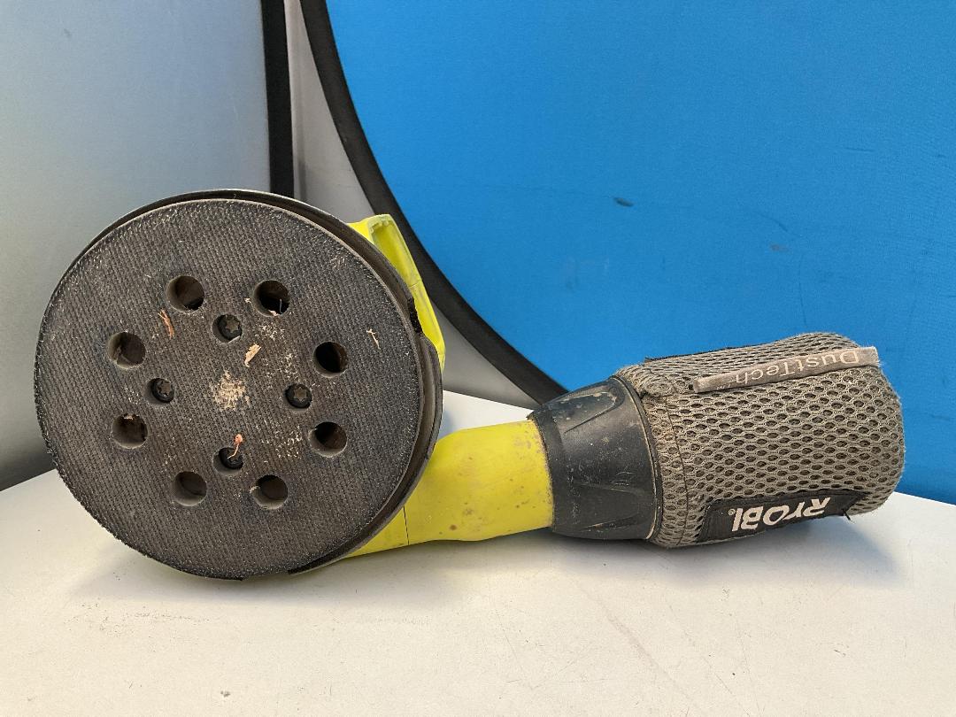 Photo '11' of Ryobi Orbital Sander - Model R18R0S - Skin Only