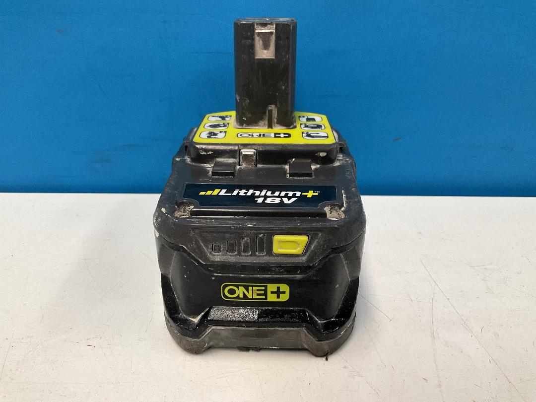 Photo '5' of Ryobi Lithium+ 18V 4.0Ah Battery - RB18L40A(130429371)