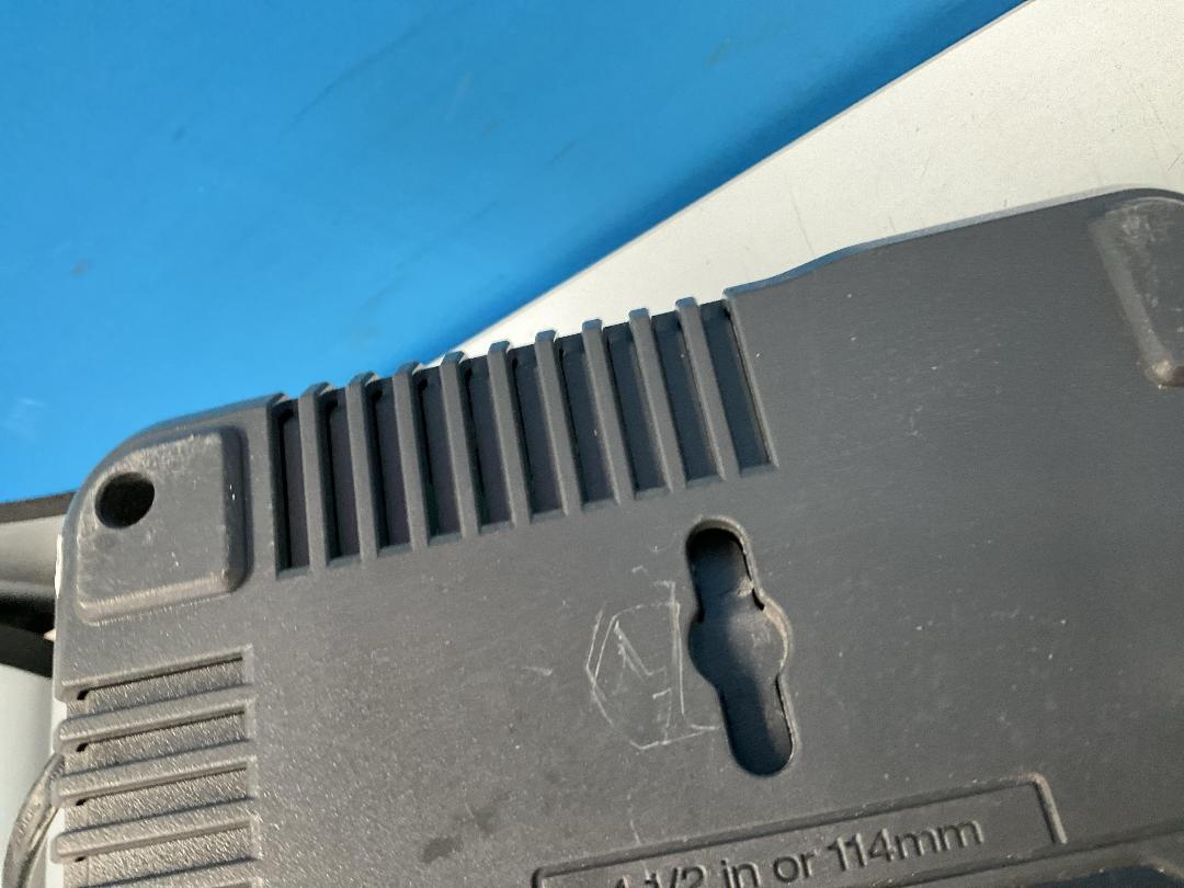 Photo '15' of Ryobi One+ Lithium Parallel Charger - Model RC18240