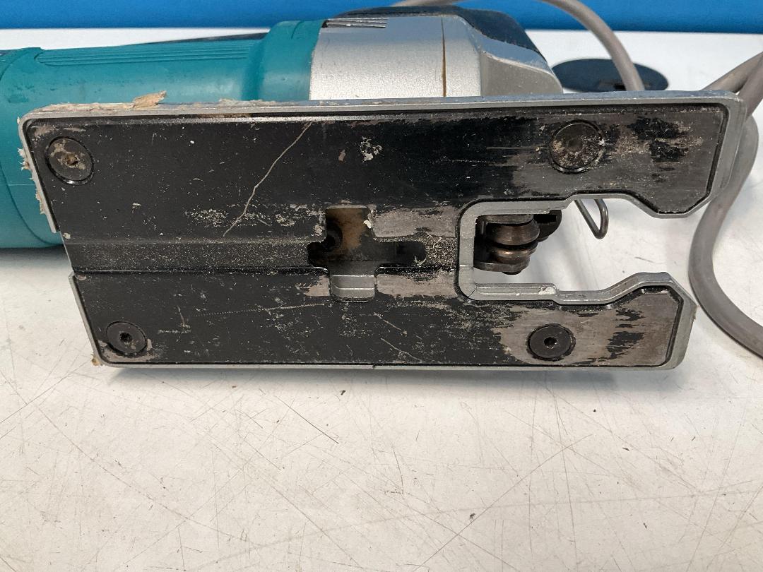 Photo '13' of Makita Jig Saw with Case - Model 4304