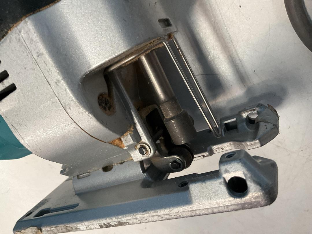 Photo '14' of Makita Jig Saw with Case - Model 4304